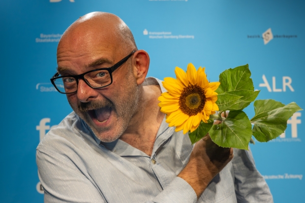 Erik Bernasconi (Regie BECAÀRIA) (© Jörg Reuther)