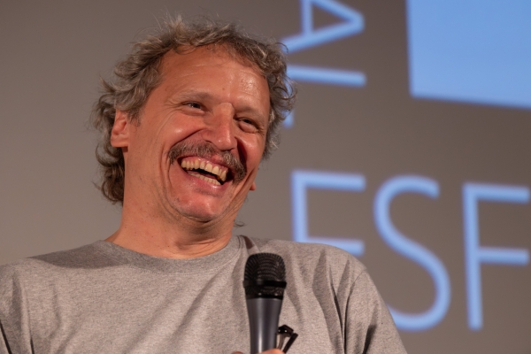 Marcus H. Rosenmüller (Regie DREIVIERTELBLUT - WELTRAUMTOURISTEN und Ehrengast) (© Jörg Reuther)